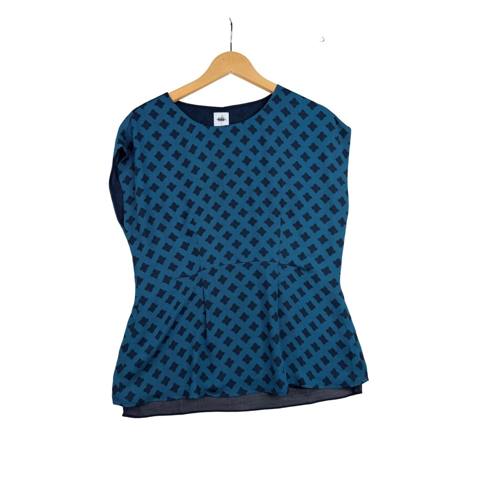 Cabi Cap Sleeve Printed Foulard Blouse size Small Blue‎ Style#3274